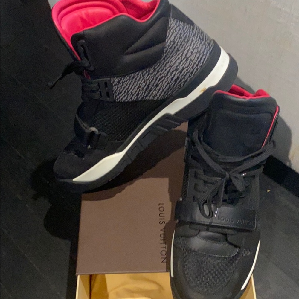 Louis Vuitton trail blazer sneakers